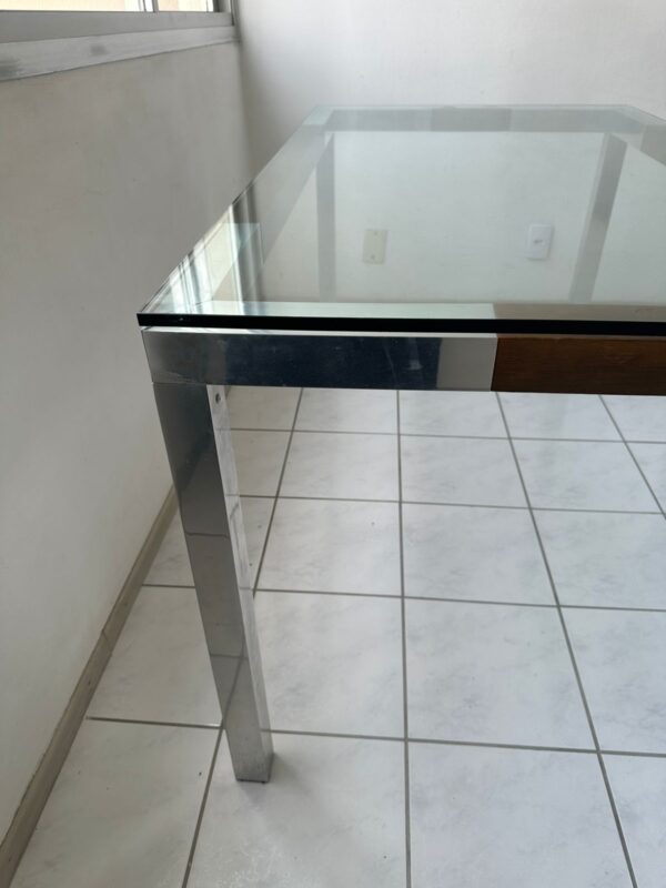 Mesa com pé de INOX + detalhes lindo em Madeira - Image 3