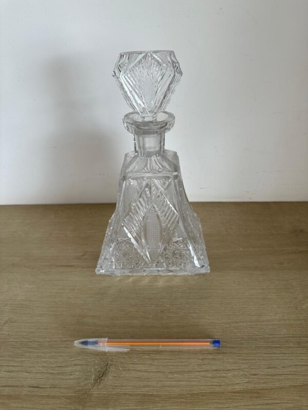 Garrafa CRISTAL — Com tampa Triangular