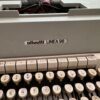 MÁQUINA DE ESCREVER antiga — Olivetti Linea 98 - Image 4