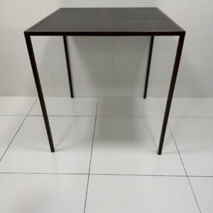 6 MESAS quadradas — Pés METALON + Tampo MDF texturizado — Imita pedra — Valor por unidade