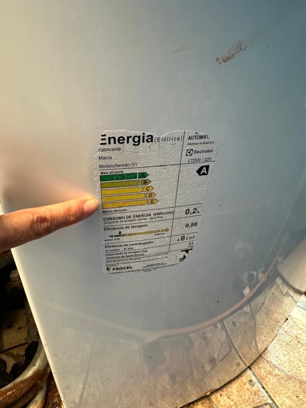 MÁQUINA de LAVAR ROUPAS — Electrolux — 8 kg  - Image 3