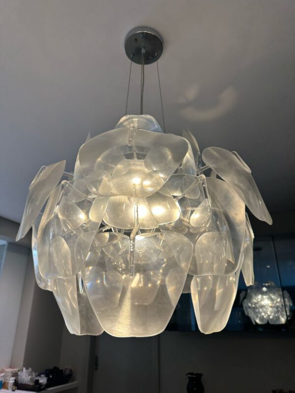 LUSTRE PÉTALAS DE ACRÍLICO - FABULOSO - Image 2