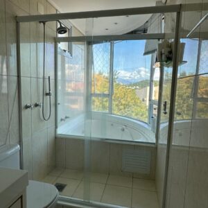 BOX EM LINHA — ACABAMENTO BRANCO