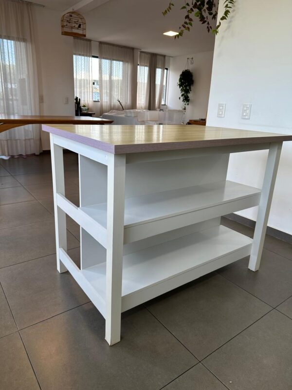 ILHA DE APOIO DE COZINHA — DE UM LADO PARA GUARDAR UTENSÍLIOS E DO OUTRO PARA COLOCAR AS BANQUETAS E SERVIR DE BANCADA NA COPA… + MDF — BRANCA COM TAMPO EM LÂMINA TOM MADEIRA CLARA - Imagem 6