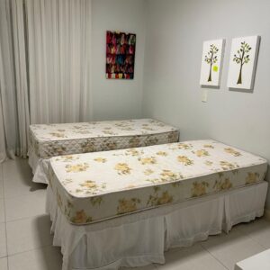 2 CAMAS BOX SOLTEIRO — COLCHÃO MARINGÁ — ESPUMA — SEM CABECEIRA — Valor por peça