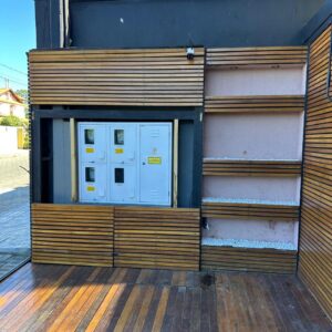 10 m² DECK RIPADO EM GARAPEIRA 