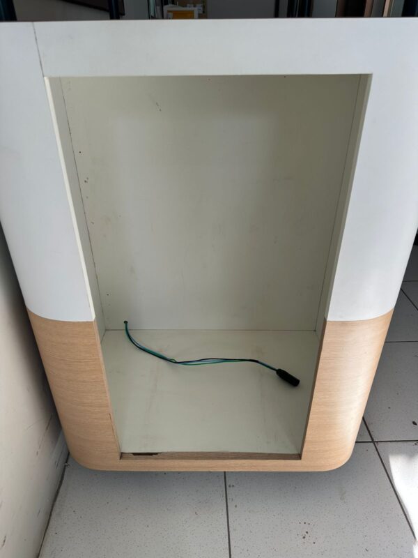 CARRINHO EXPOSITOR — TODO EM MDF — CONEXÃO ELÉTRICA — NICHO PARA FRIGOBAR — ARMARINHO DO TIPO DE AEROMOÇA — COBERTURA COM TECIDO - Image 6