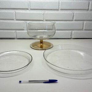 CONJUNTO PARA SOBREMESAS: 2 PRATOS + 1 COMPOTEIRA