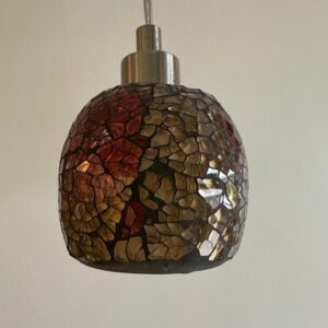 LUSTRE — TRIO DE PENDENTES — VIDRO EM MOSAICO — TONS DE VERDE E ROSÉ