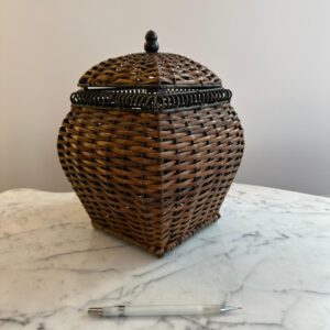 CESTO DE RATTAN - ARAMADO - COM TAMPA - R031.109