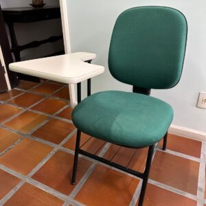 CONJUNTO DE CADEIRAS PARA ESCOLA OU ESTUDO - ATÉ 120 KG - C052.111