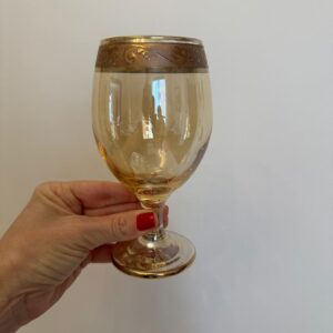 LOTE ÚNICO - 6 TAÇAS - VIDRO ELEGANTE - COR ÂMBAS - NACARADAS — G043.112