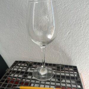 LOTE DE TAÇAS APEROL - LOGO PEQUENA E PÉ RETO - VIDRO - NOVOS - TEMOS 2 LOTES DE 10 UND CADA — F066.32