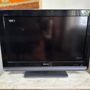 TV 32" DA SONY, BRAVIA, MAS NÃO É SMART — B045.50