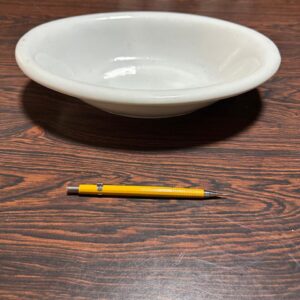 2 TRAVESSAS BRANCAS FUNDAS PORCELANA — B045.204