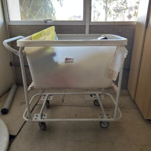 CARRINHO INDUSTRIAL PARA ROUPAS — L085.229