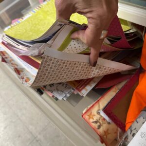 GAVETEIRO KINDER OVO DE SCRAPBOOK — L085.213