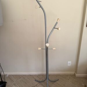 CABIDEIRO DE CHÃO - METAL + PONTA BRANCA — F061.212