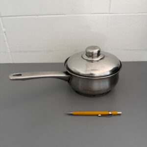 PANELA INOX COM TAMPA - PENEDO — J069.42