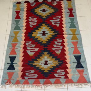 TAPETE KILIM - CORES VIBRANTES — D039.401