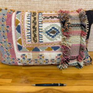 CONJUNTO COM 03 ALMOFADAS SUPER ESTILOSAS — G058.15