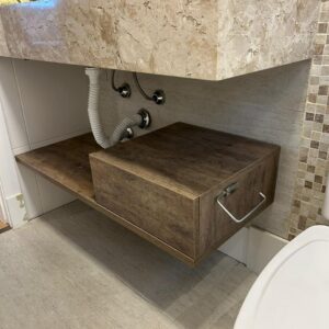 BANCADINHA DE BANHEIRO - SUSPENSA - MDF + 1 GAVETA — S044.02