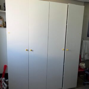 ARMÁRIO 4 PORTAS - AGLOMERADO - TOK STOK — M141.24