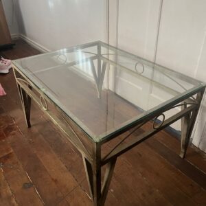 MESA DE CENTRO - FERRO + TAMPO VIDRO - PINTURA DOURADA ENVELHECIDA — L090.06