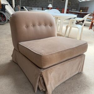 2 POLTRONAS VELUDO - SEM BRAÇO - Valor por peça — L079.108