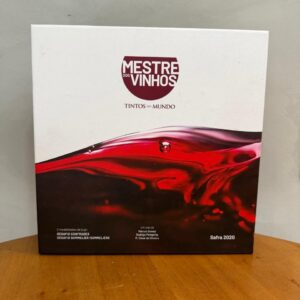 PARA A ALEGRIA DO CLUBE DO VINHO ! VOCÊ PODE LEVAR E ARRASAR... JOGO DE TABULEIRO "MESTRE DOS VINHOS- TINDOS DO MUNDO" - NOVÍSSIMO — R095.58