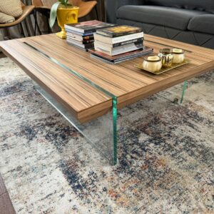 MESA DE CENTRO - MDF E VIDRO — R096.02