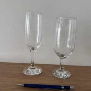 CONJUNTO COM 03 COPOS CERVEJA E 04 ESPUMANTE - VIDRO— A128.19