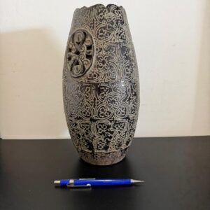 PAR DE VASOS DE CERÂMICA ESMALTADA - PRETO — A133.05