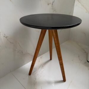 MESINHA LATERAL - MDF - PRETINHA - PÉS PALITO — R098.05