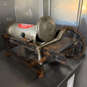 MÁQUINA ENSACADORA DE LINGUIÇA - EMBUTIDORA - ANO 2018 - G.A.F. — Y004.12