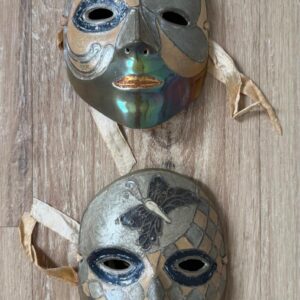 PAR DE MÁSCARAS EM BRONZE - PEÇAS RARAS - TRAZIDAS DE VIAGEM — R003.442