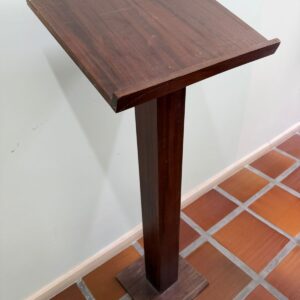 PÚLPITO EM COMPENSADO — C052.410