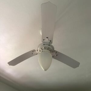 VENTILADOR DE TETO + LUZ — S086.39