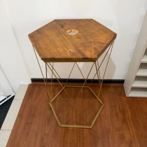 BANCADA - METALON + TAMPO MADEIRA COM FURO PARA APOIO DE CUBA SOBREPOSTA - DOURADO FOSCO — G048.407