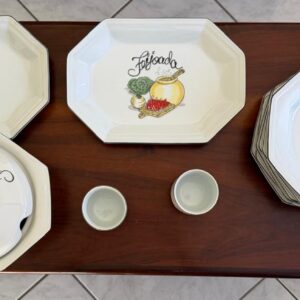 CONJUNTO DE LOUÇA TEMÁTICA - FEIJOADA - PORCELANA SCHMIDT - 11 PEÇAS — S086.53