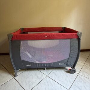 BERÇO DOBRÁVEL GRANDE - INFANTI - CIELO - CINZA E VERMELHO — S086.11