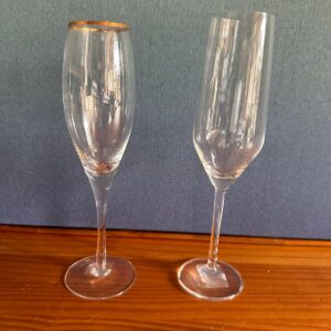 LOTE COM 2 PARES DE TAÇAS DE ESPUMANTE CRISTAL - M015.108