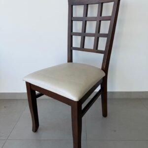 6 CADEIRAS - ESTRUTURA MADEIRA - Valor por unidade — F074.01