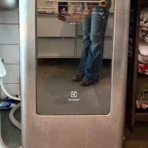 MÁQUINA DE LAVAR LOUÇAS - 10 SERVIÇOS - ELECTROLUX - MODELO INOX — A134.23