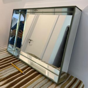 BANDEJA DE ESPELHO - BORDA ALTA - PRECISA COLAR — A135.05