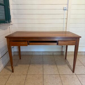 ESCRIVANINHA MADEIRA MACIÇA - GAVETAS LATERAIS - PRANCHA PARA TECLADO — A134.65