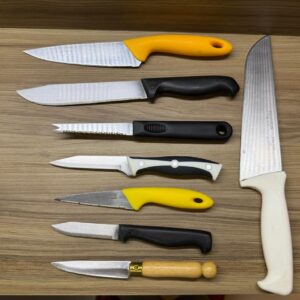 LOTE ÚNICO - 8 FACAS DE CORTE — I016.728