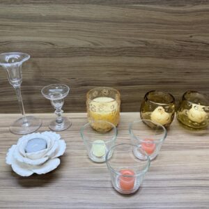 LOTE ÚNICO - CASTIÇAIS VARIADOS - VIDRO, CRISTAL, CERÂMICA — I016.706