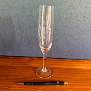 LOTE COM 4 TAÇAS TULIPA - CRISTAL ANTIGO - POÁ - ESPUMANTE - M015.103